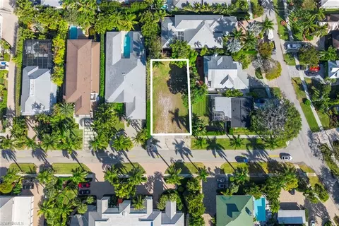 395 7th Ave S, Naples, FL 34102 photo 7