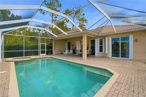 Exterior - 43 Glen Eagle Cir, Naples, FL 34104 photo 6 of 8