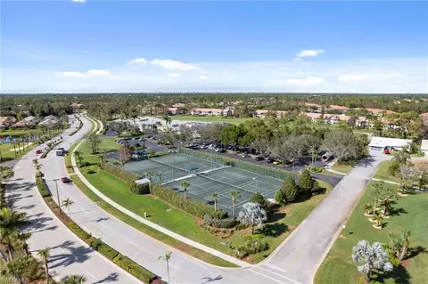 View/Area - 43 Glen Eagle Cir, Naples, FL 34104 photo 5 of 8