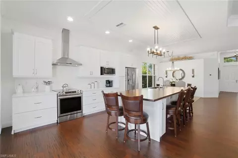 Kitchen - 43 Glen Eagle Cir, Naples, FL 34104 photo 2 of 6
