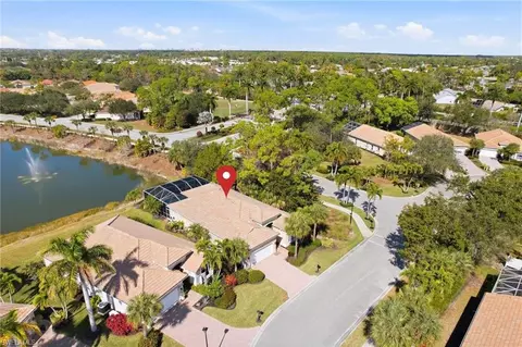 View/Area - 43 Glen Eagle Cir, Naples, FL 34104 photo 3 of 8