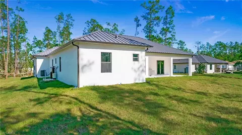 Exterior - 3518 2nd Ave SE, Naples, FL 34117 photo 8 of 10