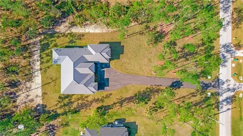 View/Area - 3518 2nd Ave SE, Naples, FL 34117 photo 2 of 4