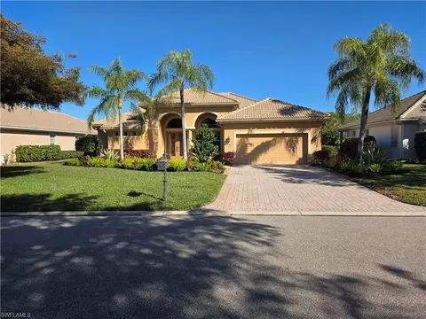 9170 Hollow Pine Dr, Bonita Springs, FL 34135