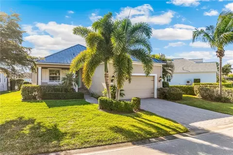 8613 Big Mangrove Dr, Fort Myers, FL 33908