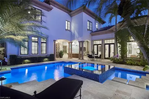 15251 Medici Way, Naples, FL 34110