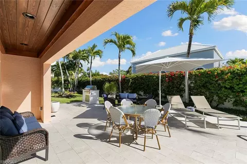 Exterior - 831 Rue Deville #2, Naples, FL 34108 photo 8 of 14