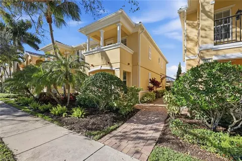 7873 Veronawalk Blvd, Naples, FL 34114