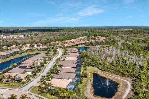 View/Area - 6542 Amarone Ln, Naples, FL 34113 photo 10 of 12