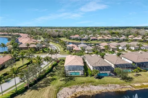 View/Area - 6542 Amarone Ln, Naples, FL 34113 photo 9 of 12