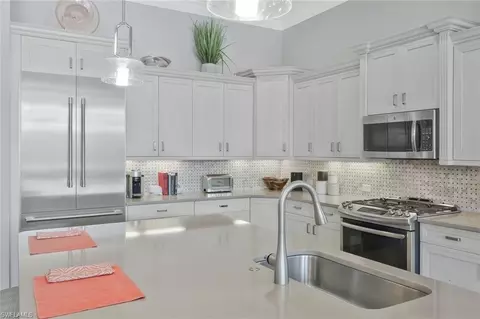 Kitchen - 6542 Amarone Ln, Naples, FL 34113 photo 5 of 5
