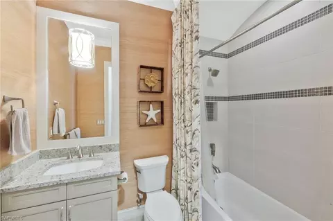 Bath - 6542 Amarone Ln, Naples, FL 34113 photo 3 of 3