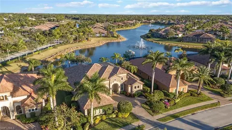 6530 Carema Ln, Naples, FL 34113