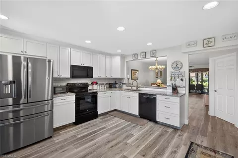 4973 Pepper Cir #F105, Naples, FL 34113