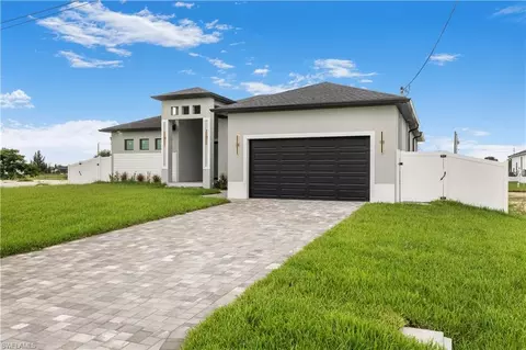 4330 NW 34th St, Cape Coral, FL 33993