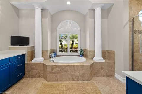 Bath - 347 Saddlebrook Ln, Naples, FL 34110 photo 1 of 5