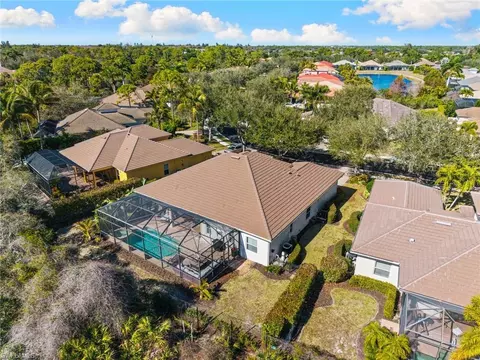 View/Area - 347 Saddlebrook Ln, Naples, FL 34110 photo 1 of 4