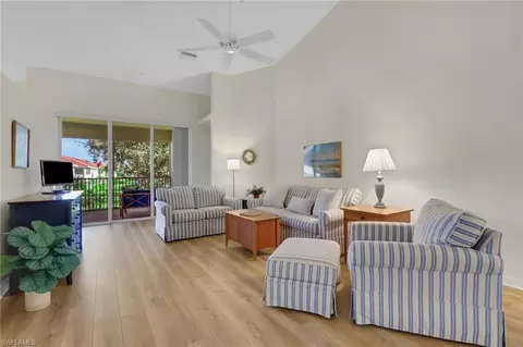 605 Lalique Cir #805, Naples, FL 34119