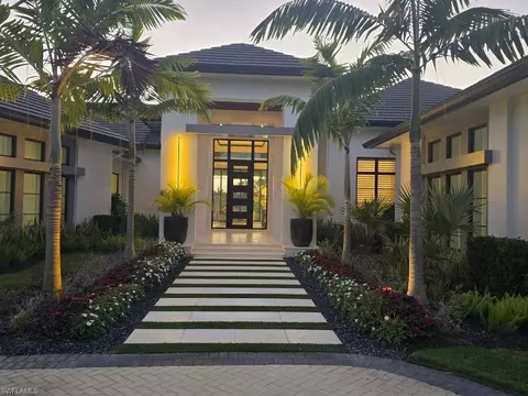 6199 Highcroft Dr, Naples, FL 34119