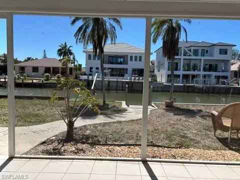 Exterior - 452 Seabee Ave, Naples, FL 34108 photo 2 of 6