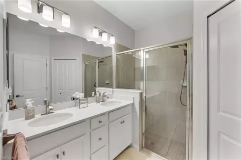 Bath - 2543 Vine Ave, Naples, FL 34120 photo 1 of 2