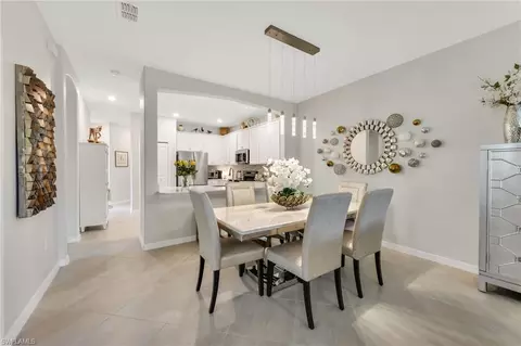 Dining - 2543 Vine Ave, Naples, FL 34120 photo 2 of 2