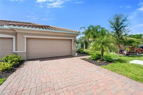 Exterior - 2543 Vine Ave, Naples, FL 34120 photo 2 of 4