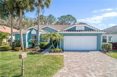12674 Glen Hollow Dr, Bonita Springs, FL 34135