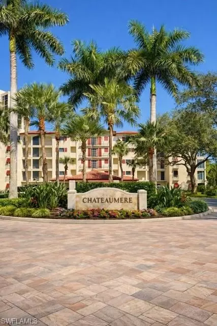 6040 Pelican Bay Blvd #D101, Naples, FL 34108