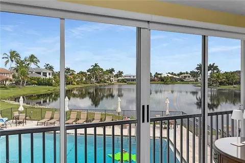 View/Area - 4150 Crayton Rd #B6, Naples, FL 34103 photo 1 of 12