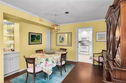 Dining - 4150 Crayton Rd #B6, Naples, FL 34103 photo 1 of 2
