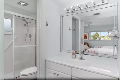 Bath - 4150 Crayton Rd #B6, Naples, FL 34103 photo 1 of 3