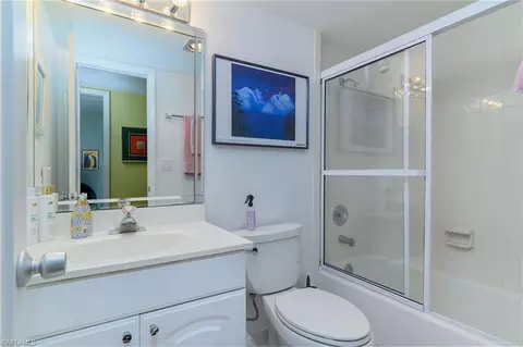 Bath - 4150 Crayton Rd #B6, Naples, FL 34103 photo 3 of 3
