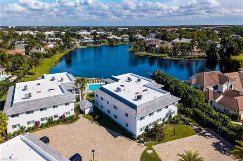 View/Area - 4150 Crayton Rd #B6, Naples, FL 34103 photo 12 of 12