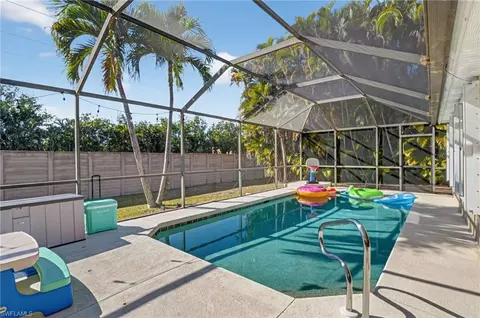 Exterior - 22830 Snaptail Ct, Estero, FL 33928 photo 3 of 8