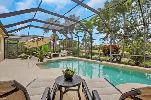 383 Cypress Way W, Naples, FL 34110