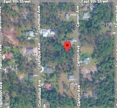 813 Canton Ave, Lehigh Acres, FL 33972