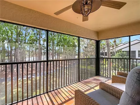 1808 Kings Lake Blvd #203, Naples, FL 34112