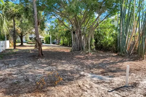 760 1st Ave N, Naples, FL 34102 photo 12