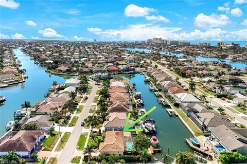 20 Hickory Ct, Marco Island, FL 34145