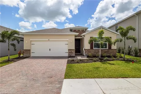 551 Spring Hill Lake Loop, Cape Coral, FL 33993