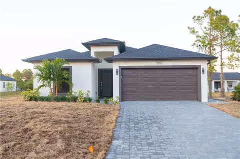 3010 35th St SW, Lehigh Acres, FL 33976