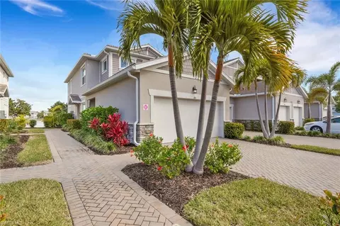 4687 Arboretum Cir #101, Naples, FL 34112