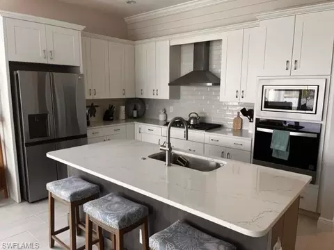 Kitchen - 9195 Cayman Dr, Naples, FL 34114 photo 1 of 1