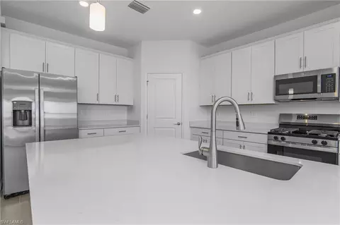 21094 Verawood Loop, Estero, FL 33928 photo 16