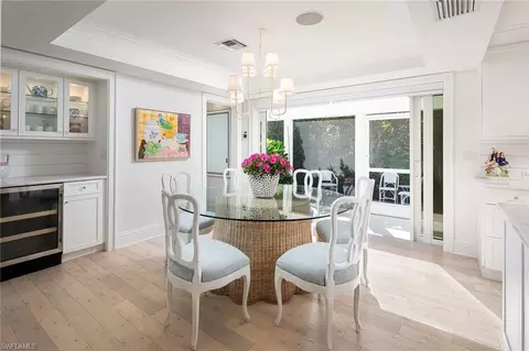 Dining - 230 6th Ave S #12, Naples, FL 34102 photo 1 of 1