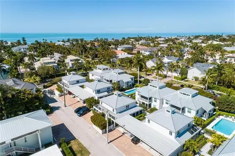 View/Area - 230 6th Ave S #12, Naples, FL 34102 photo 1 of 3