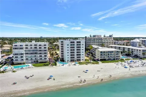 1919 Gulf Shore Blvd N #603, Naples, FL 34102