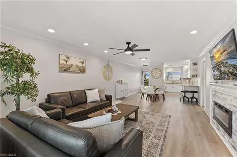 1020 Palm View Dr #C302, Naples, FL 34110