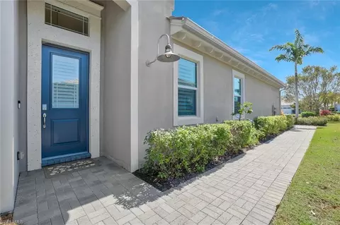 5665 Highbourne Dr, Naples, FL 34113 photo 3